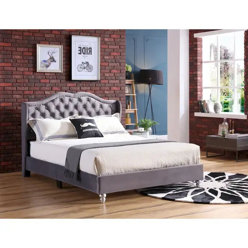 Nordic Style Tufted Upholstered Bed