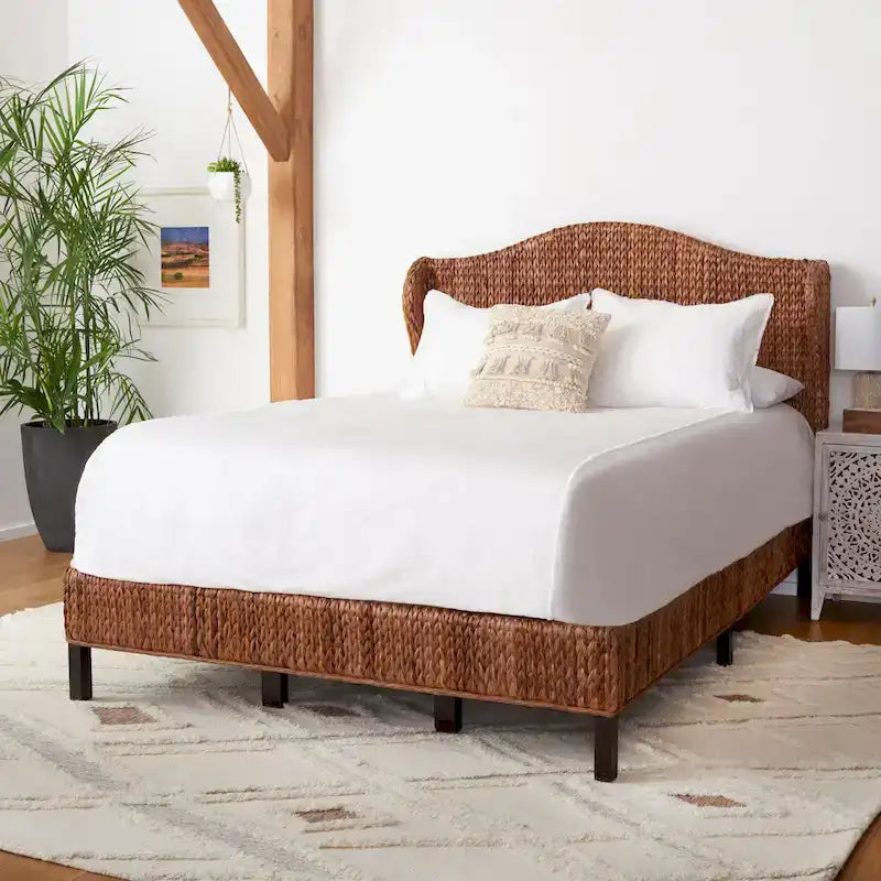 Traditional Style Coastal Rattan Bed